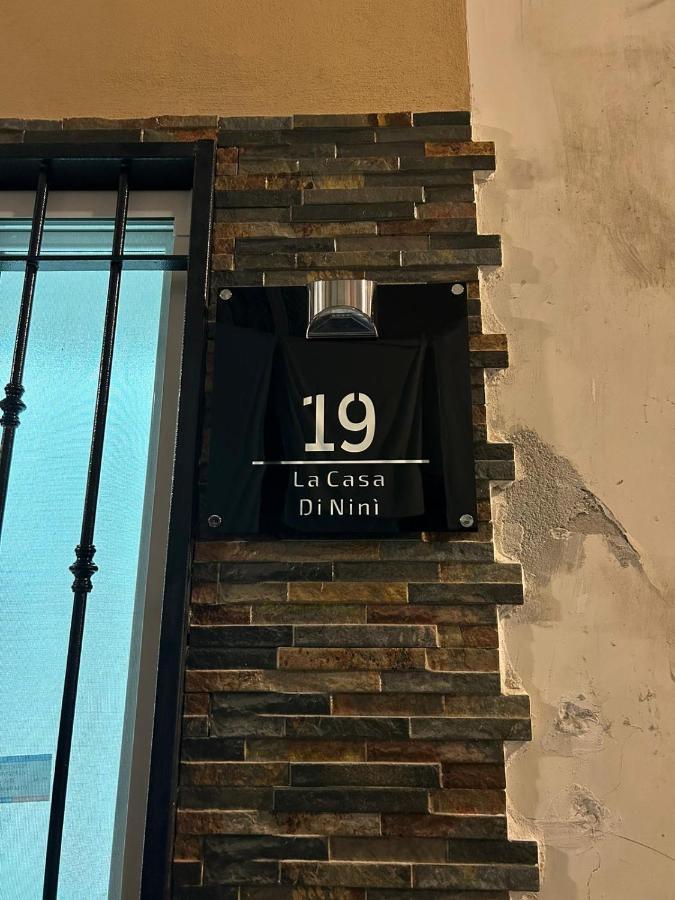 La Casa Di Nini Napoli Centro Apartment ภายนอก รูปภาพ