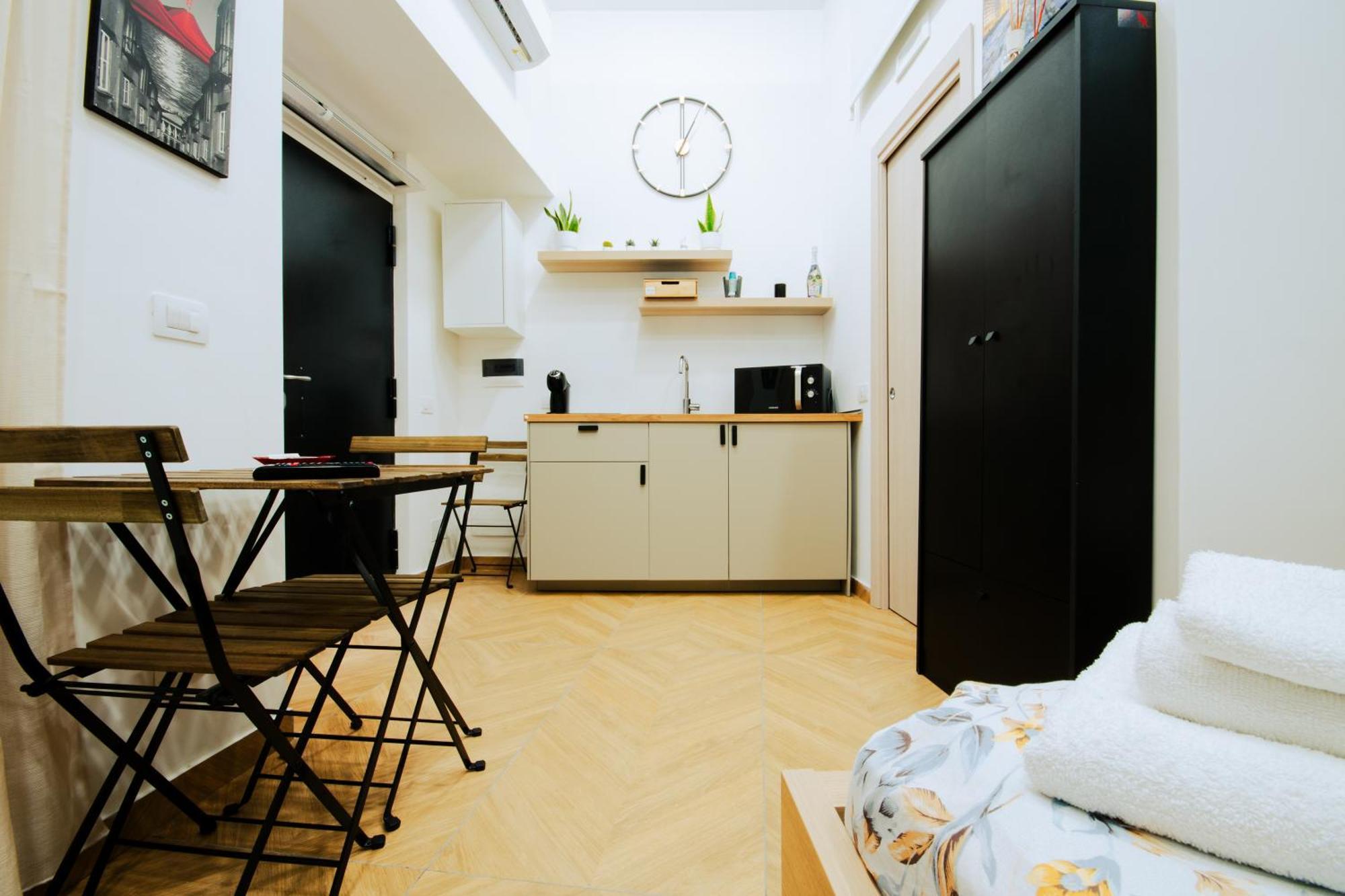 La Casa Di Nini Napoli Centro Apartment ภายนอก รูปภาพ
